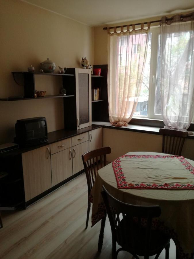 Apartmen Xan Malamir Varna Exterior photo